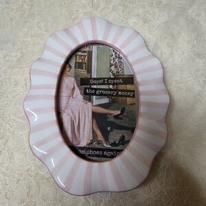 Vintage Ceramic Pink & White Striped Oval Picture Frame 4x6